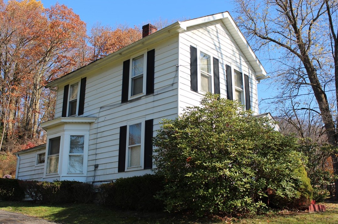1241 Walnut St, Stoneboro, PA 16153