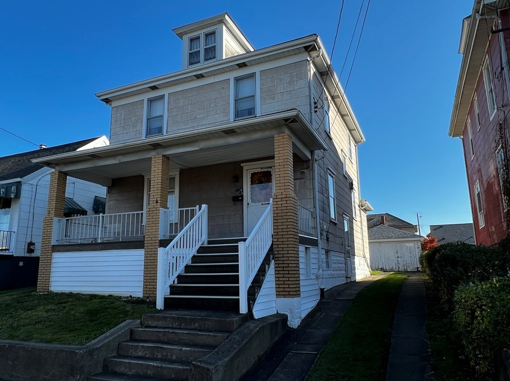 18 Reppert Blvd, Oliphant Furnace, PA 15401-2516