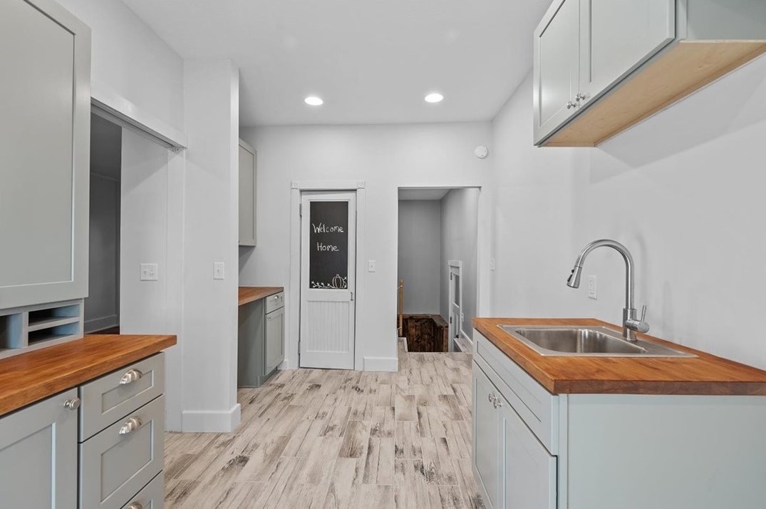 151 Rockdale Rd, Butler PA  16002-0953 exterior