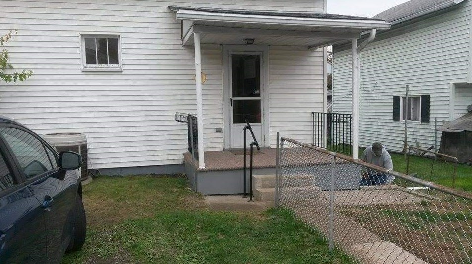 1537 7th St, New Kensington, PA 15068