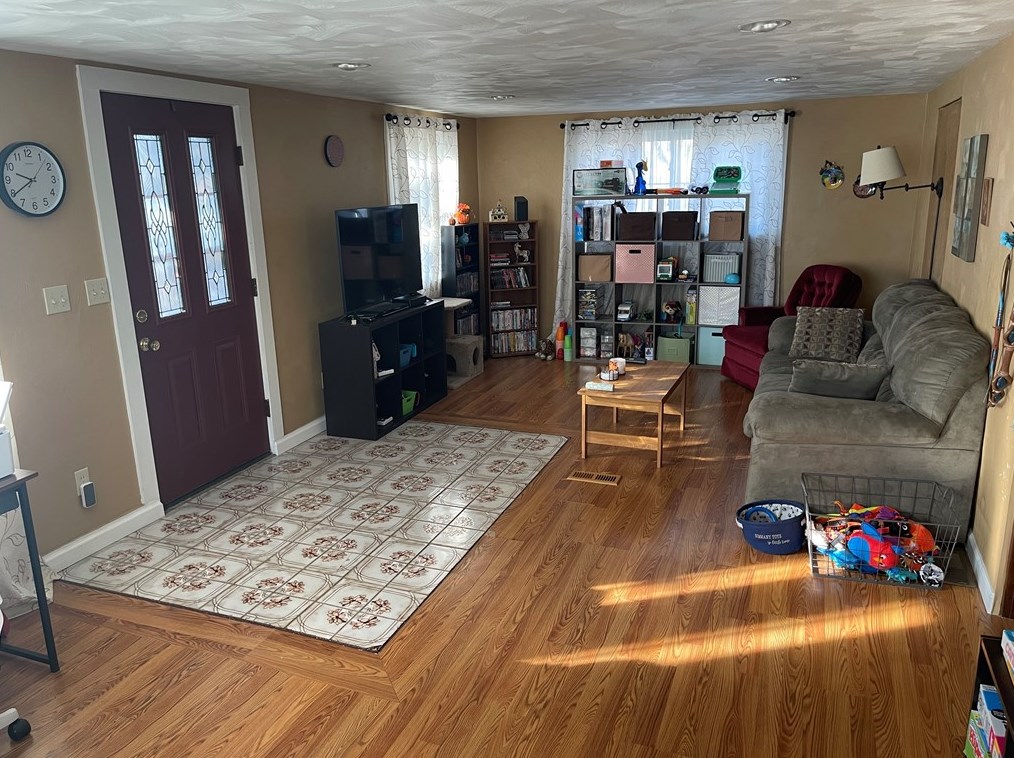 545 Mount Jackson, New Castle, PA 16102