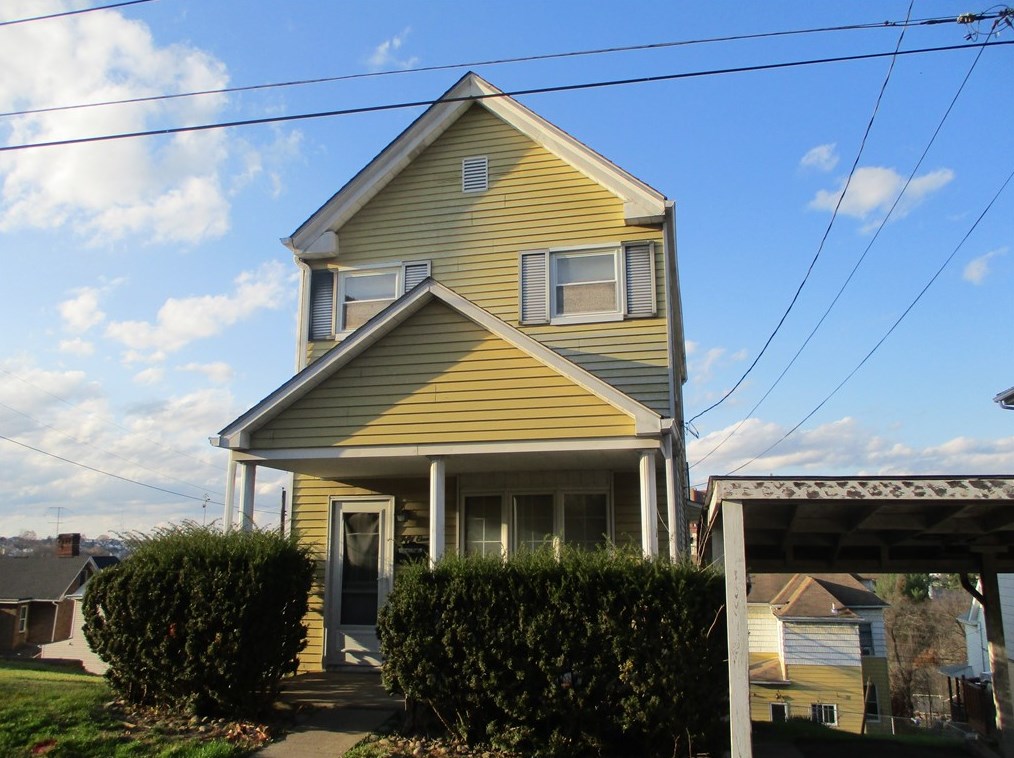 51 Harding Ave, Washington PA  15301-5135 exterior