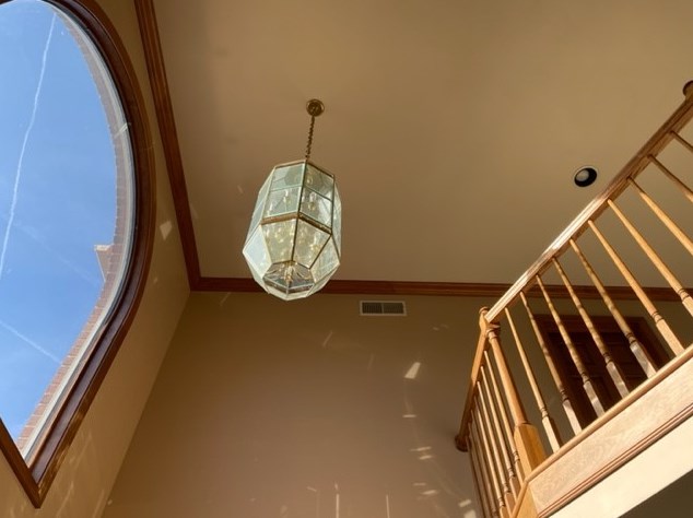 1116 Chaucer Dr, Greensburg PA  15601-9046 exterior
