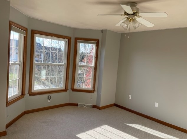 1116 Chaucer Dr, Greensburg PA  15601-9046 exterior