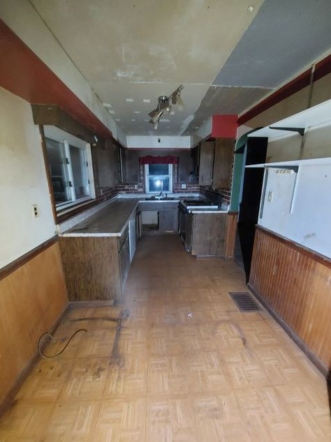 1200 Ohio St, Export, PA 15632-2557