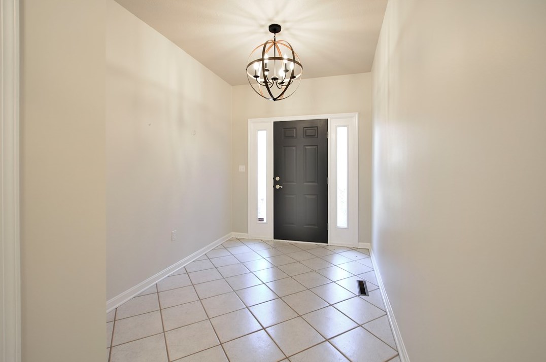 184 Fairway Landings Dr, Canonsburg, PA 15317