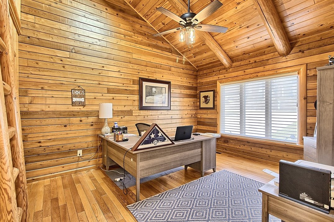 304 Churchill Dr, Greensburg PA  15601-1077 exterior