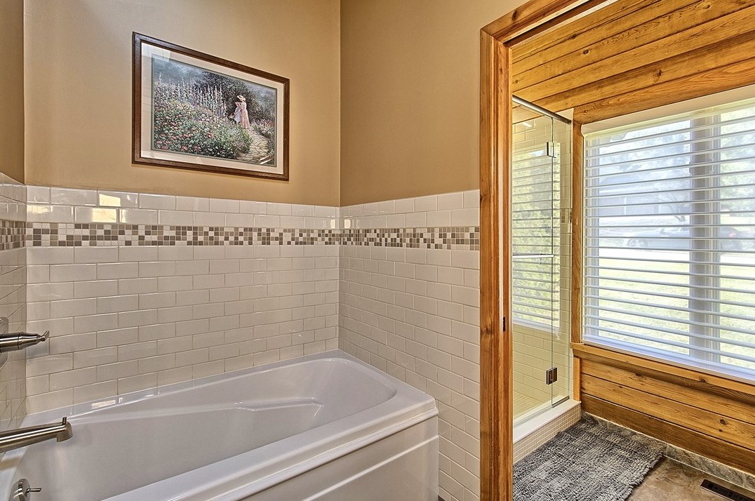 304 Churchill Dr, Greensburg PA  15601-1077 exterior