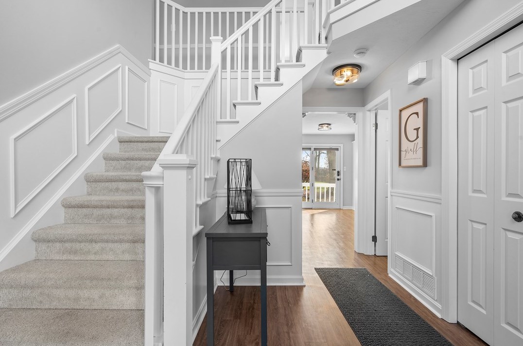 110 Bittersweet Cir, Venetia, PA 15367