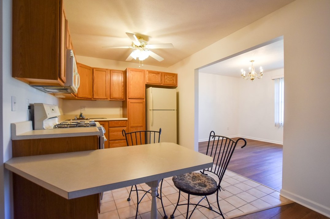 404 Stoneridge Blvd, Butler PA 16001-6678 exterior