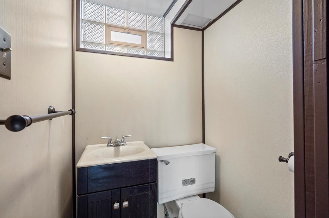 14135 Torie Dr, North Huntingdon PA 15642-5101 exterior