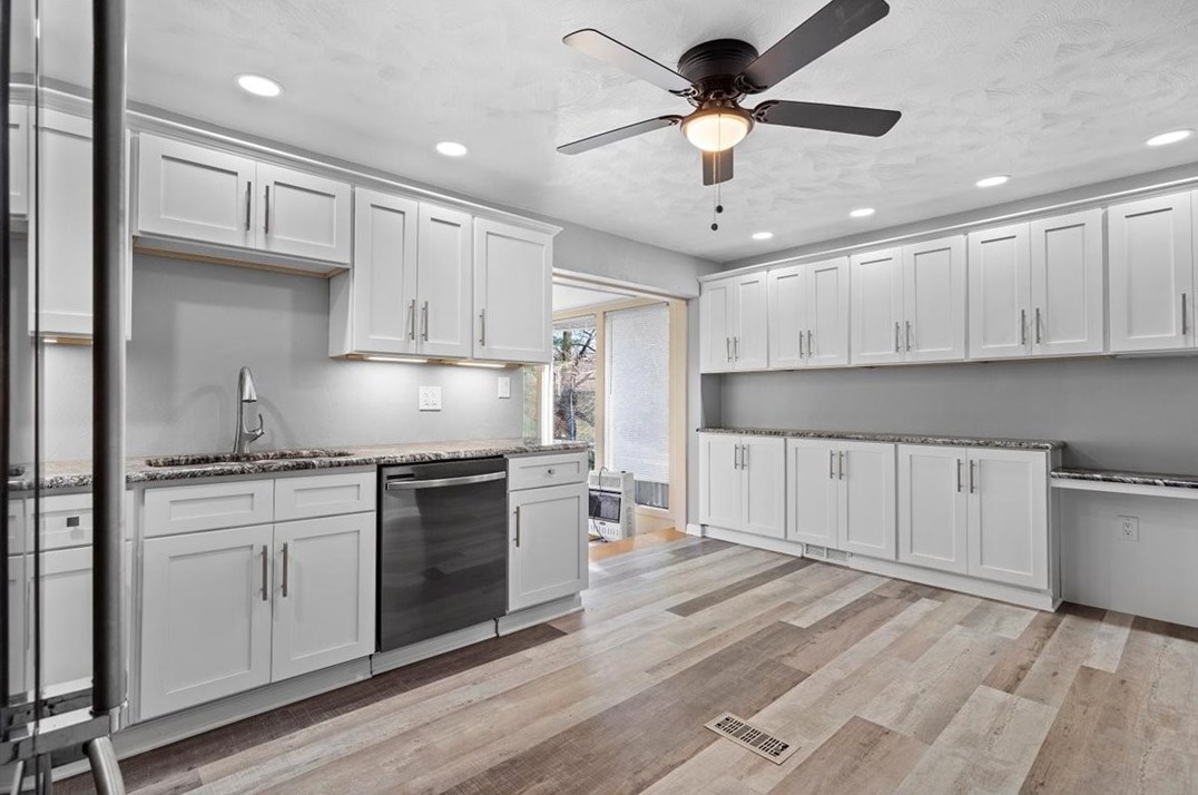 14135 Torie Dr, North Huntingdon PA 15642-5101 exterior