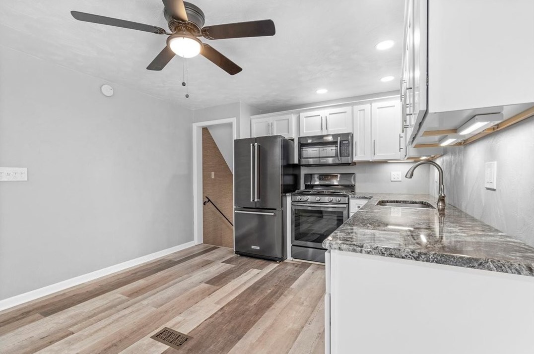 14135 Torie Dr, North Huntingdon PA 15642-5101 exterior