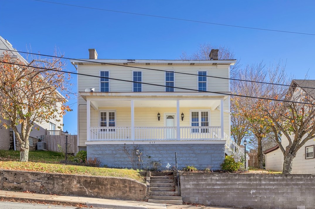615 Warden St, North Huntingdon, PA 15642