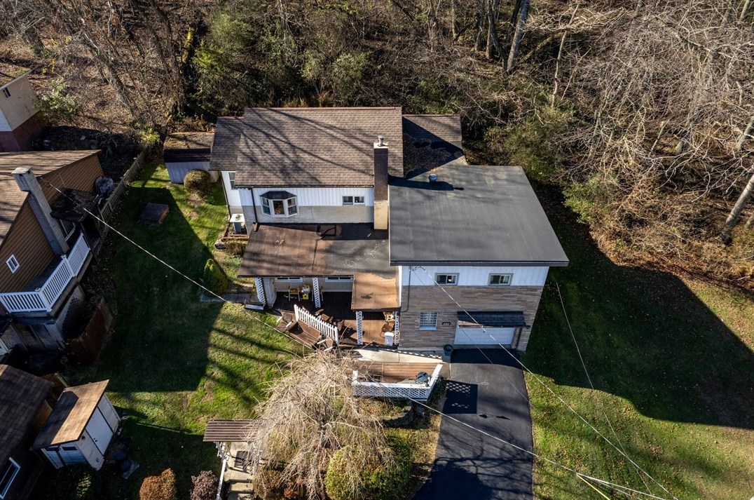 101 Milbee Ln, Greensburg, PA 15601-8528