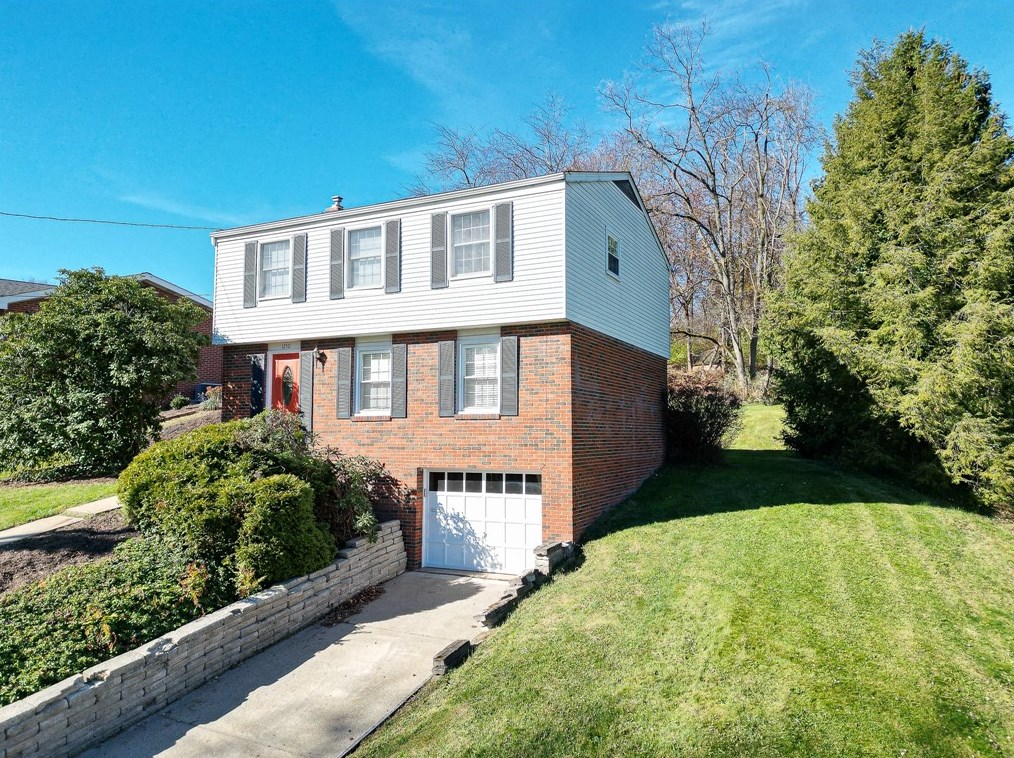 1250 Catalina Dr, Monroeville, PA 15146-4402