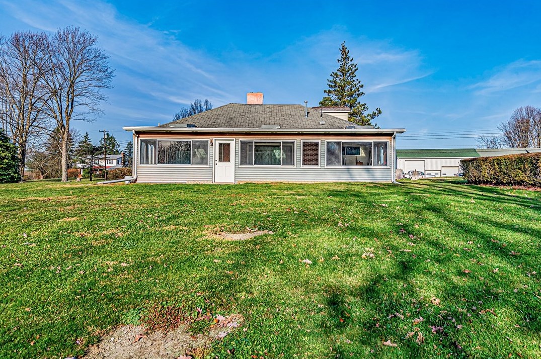 3310 State Route 31, Acme, PA 15610