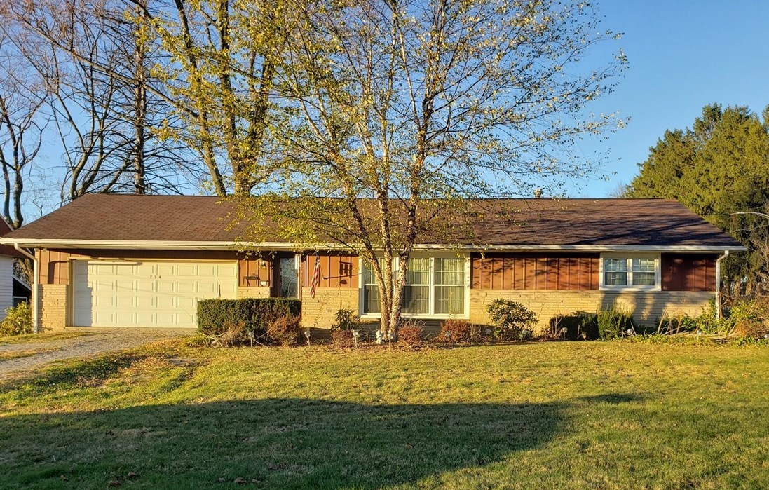 234 Mcquistion Rd, Butler, PA 16001-3458