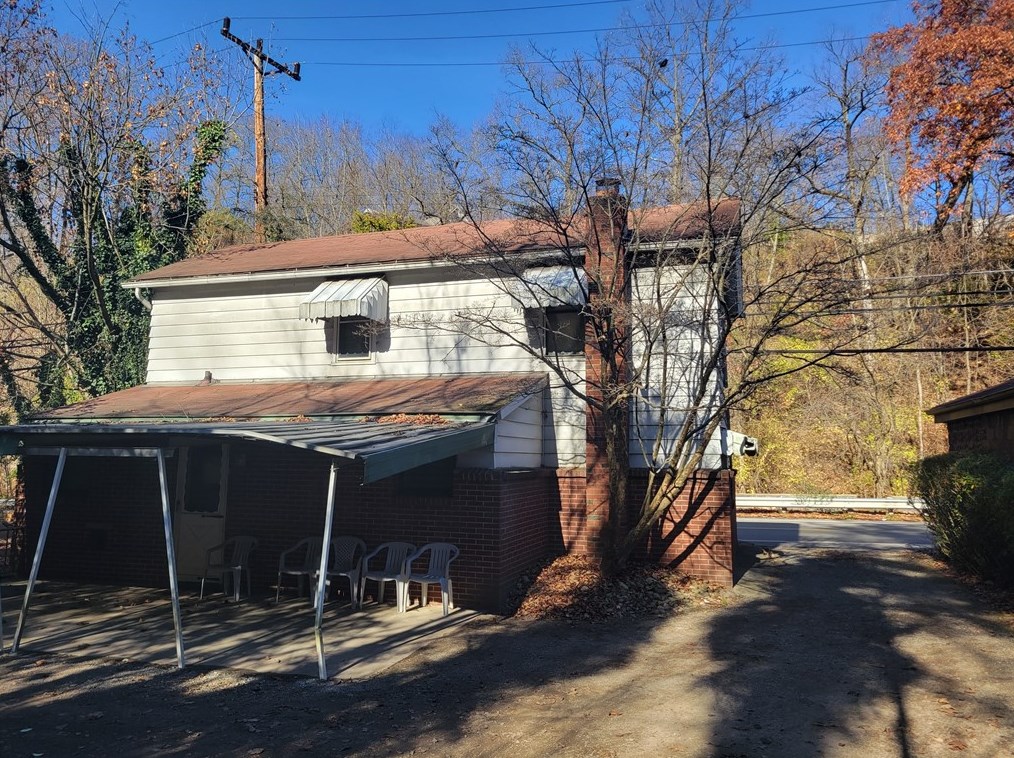 1260 Hope Hollow Rd, Collier Township, PA 15106