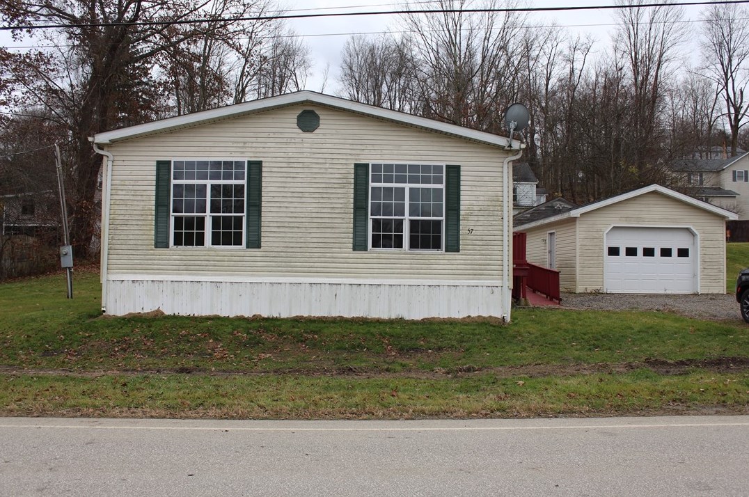 57 Linden St, Stoneboro, PA 16153