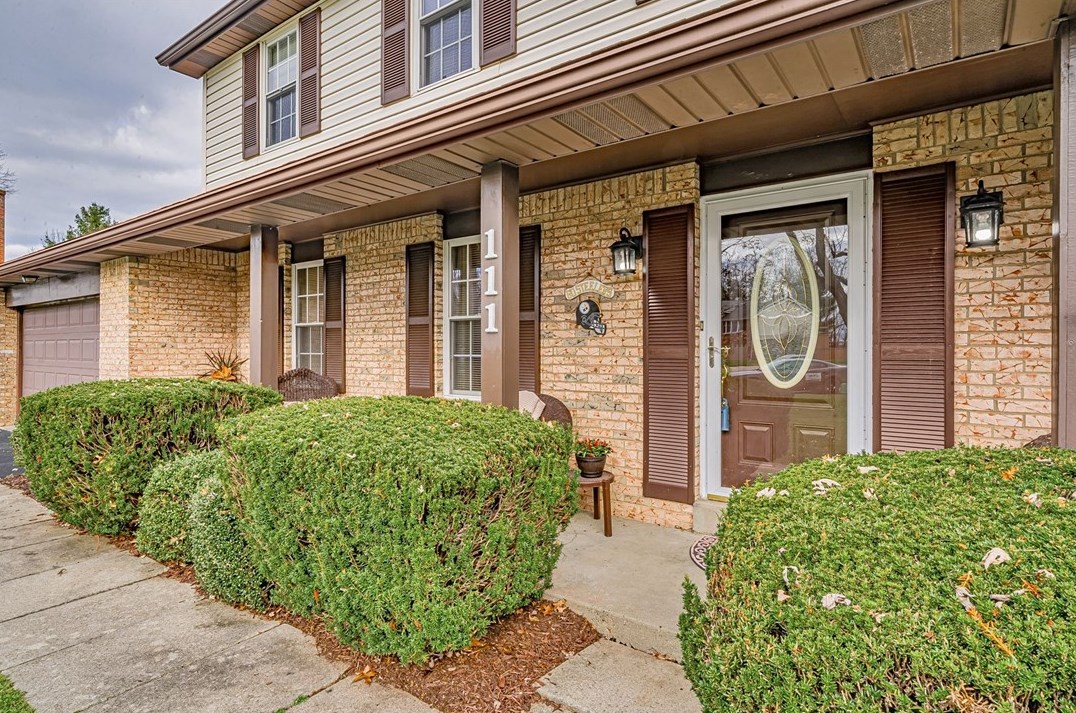 111 Carlsbad Ct, Latrobe, PA 15650