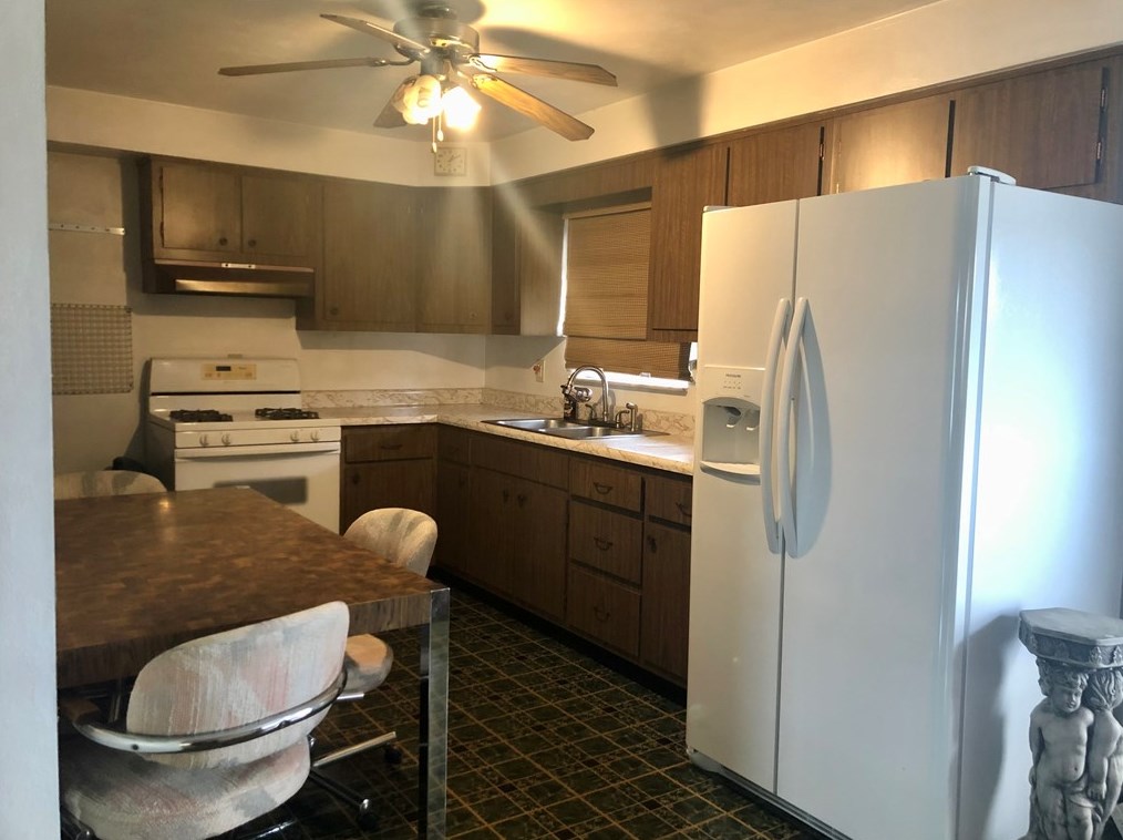 843 Ohio Ave, Glassport, PA 15045