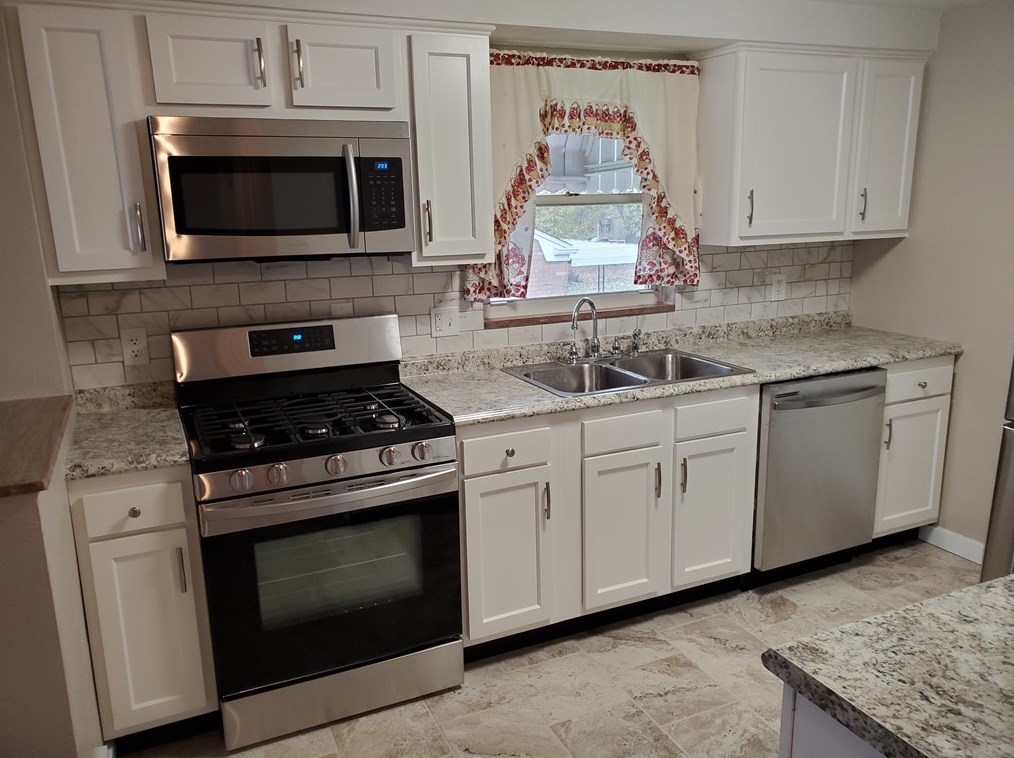 238 Mifflin St, Whitaker, PA 15120