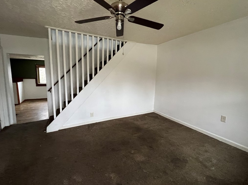 970 Broad St, Washington, PA 15301