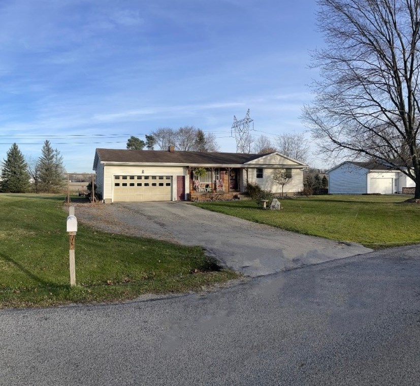 137 Terrace Dr, New Castle, PA 16102