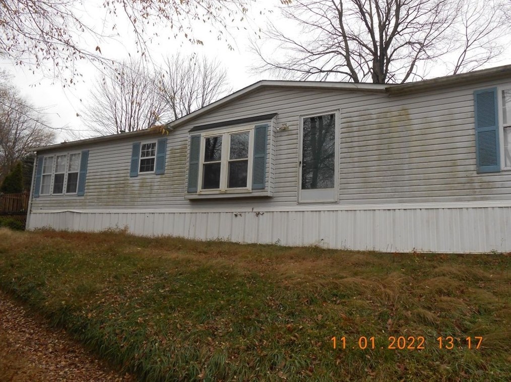 315 Fairmont Rd, Chicora, PA 16025
