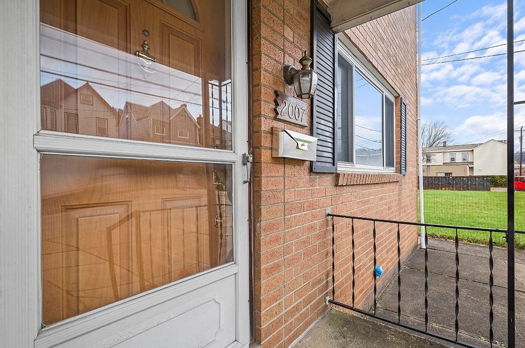 2007 Main, Penn Hills, PA 15215
