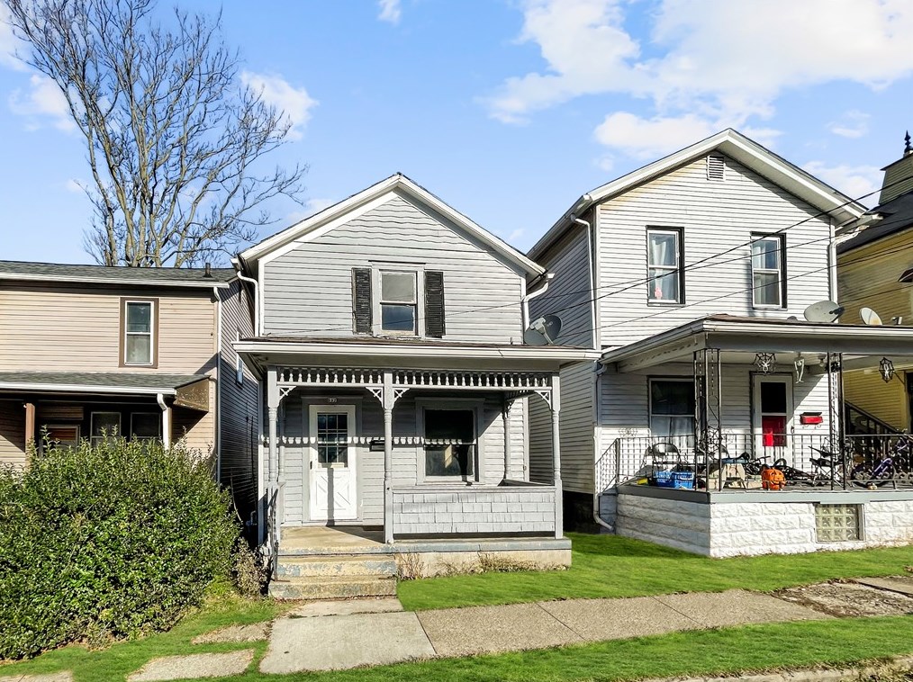 507 Robinson Pl, Hermitage, PA 16146