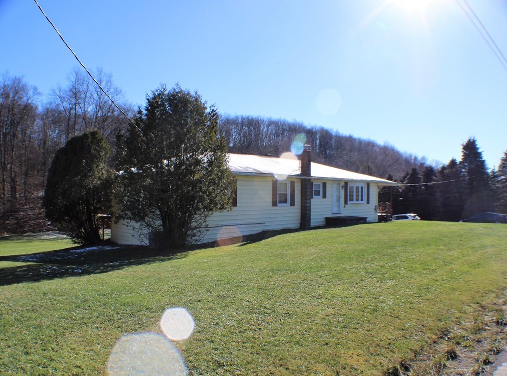 282 Washington Ave, Dayton, PA 16222