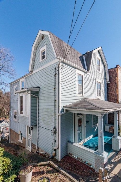 800 Highland Ave, Collier Township, PA 15106-2349