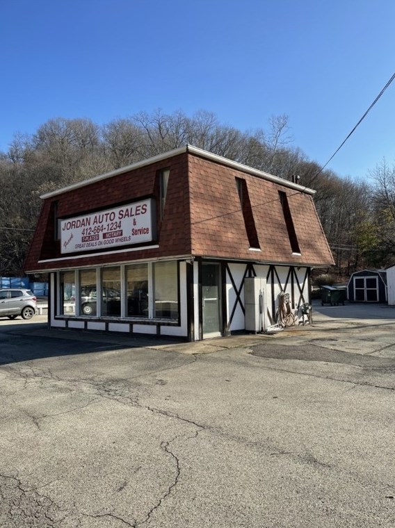 2898 5th Ave, McKeesport, PA 15132