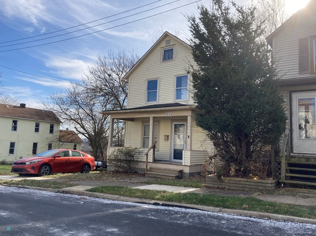 539 Bell St, Hermitage, PA 16146