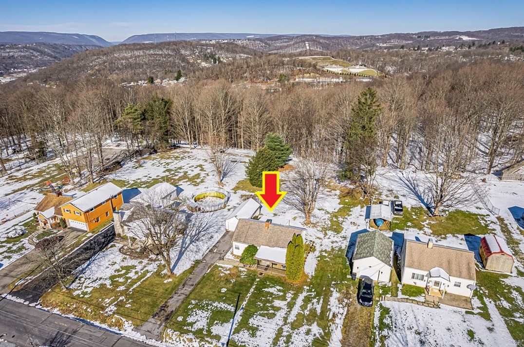 222 Coldren St, Johnstown, PA 15904-2136