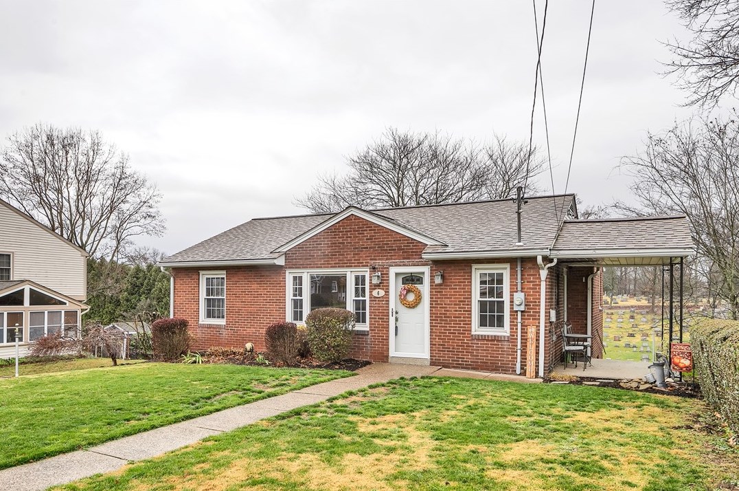 6 Longvue Cir, Ambridge, PA 15003