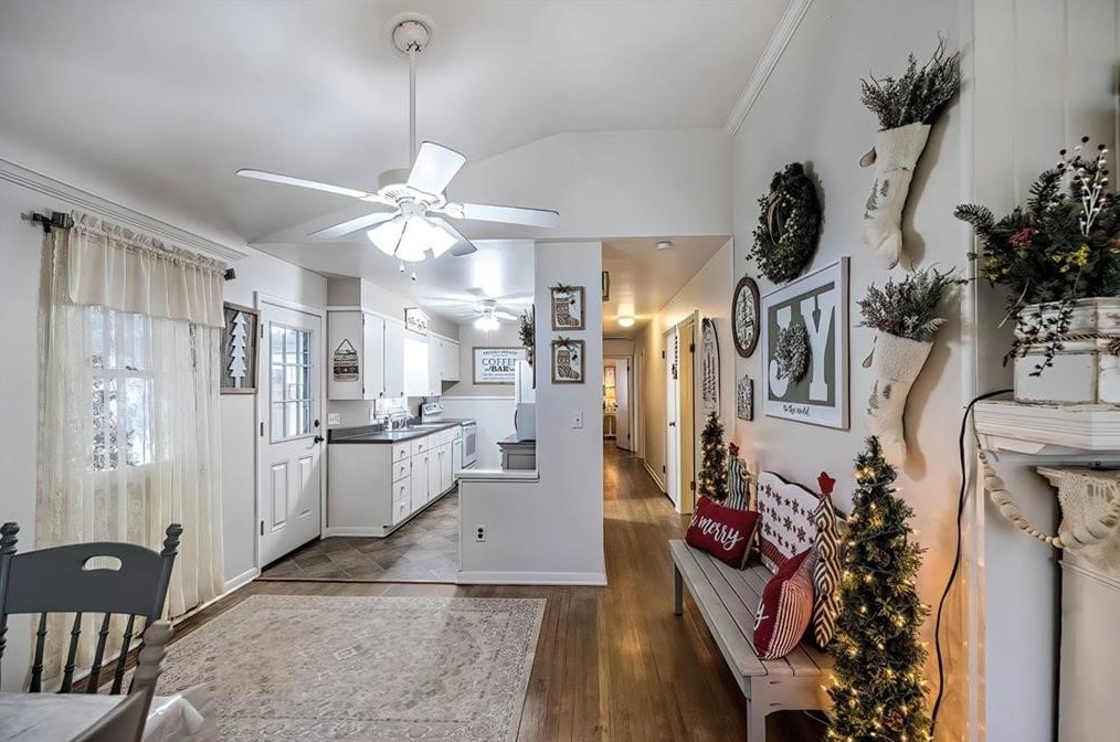 3950 Dauphin Pkwy, Erie, PA 16506-4003