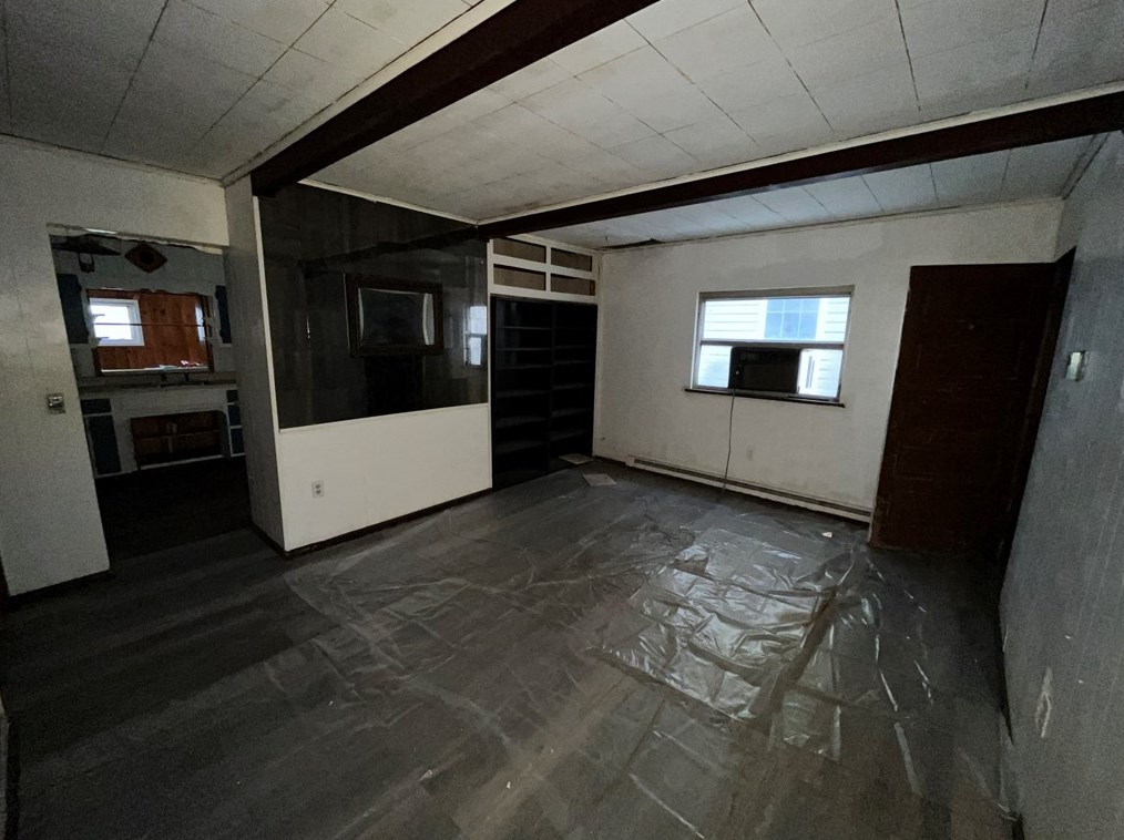 1056 Allison Ave, Washington PA  15301-2045 exterior