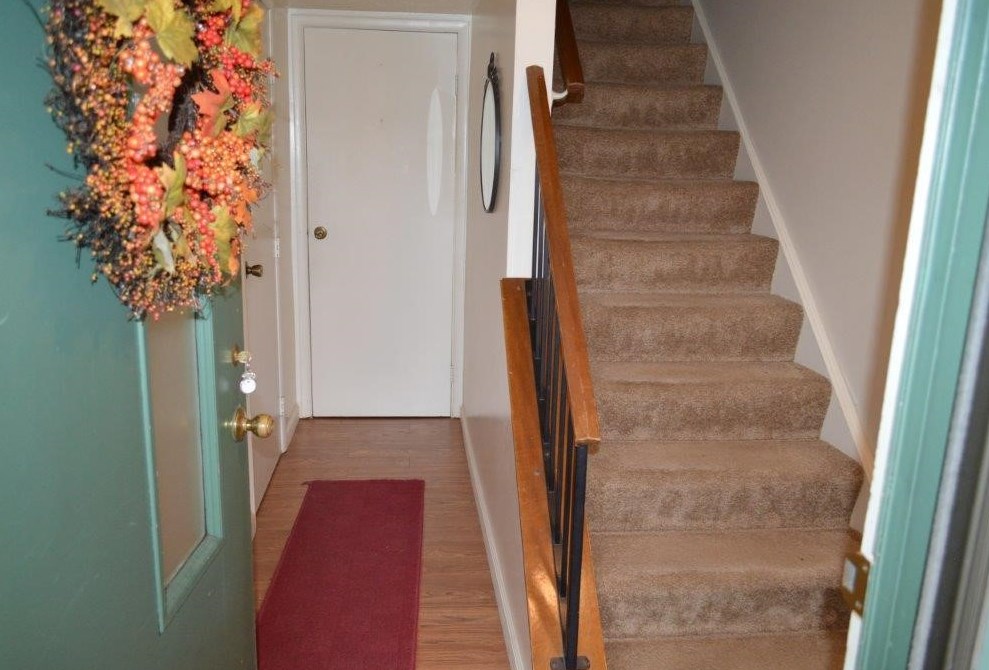 207 Cedar Hill Dr, Canonsburg, PA 15317