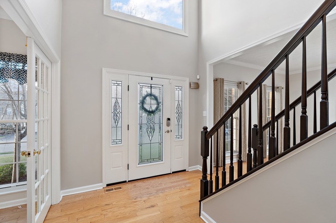 2006 Buckingham Dr, Seven Fields, PA 16046-7154