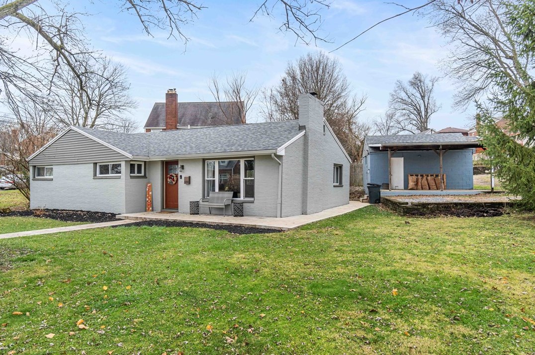 1054 Grandview Ave, Bridgeville, PA 15017