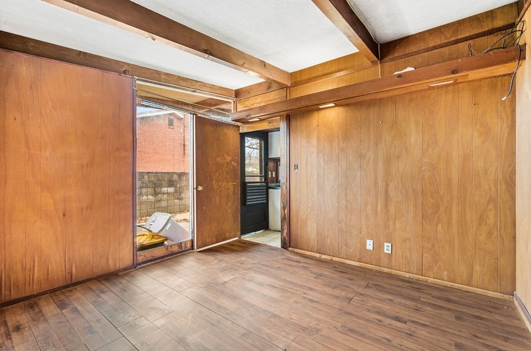 1577 Parkview Dr, Allison Park PA  15101-1727 exterior