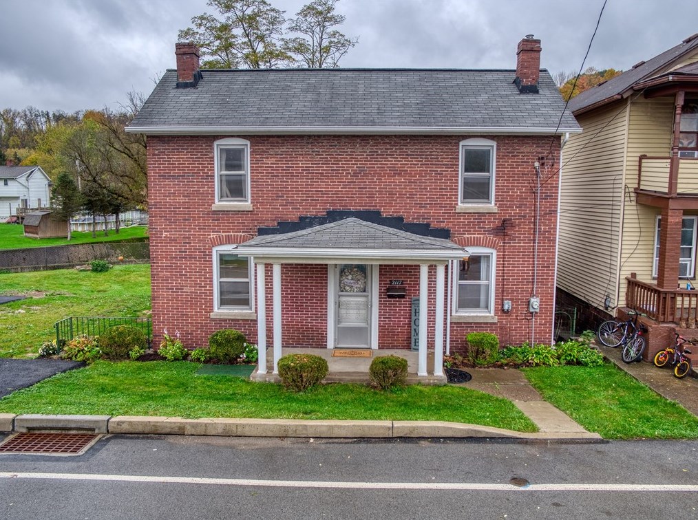 2117 Keystone Ave, Greensburg, PA 15601-5524