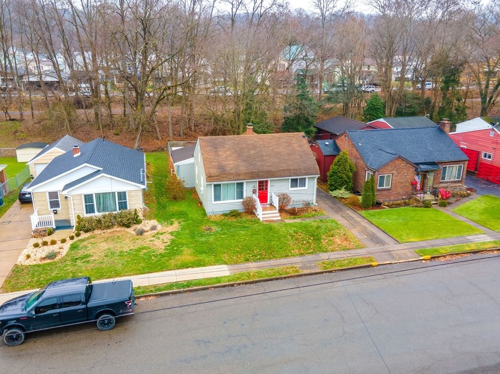 1010 N Mckean St, Kittanning, PA 16201