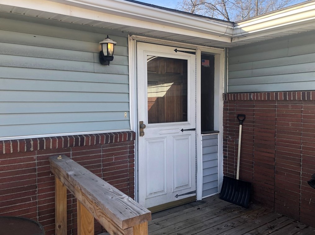 1699 Arona Rd, North Huntingdon, PA 15642