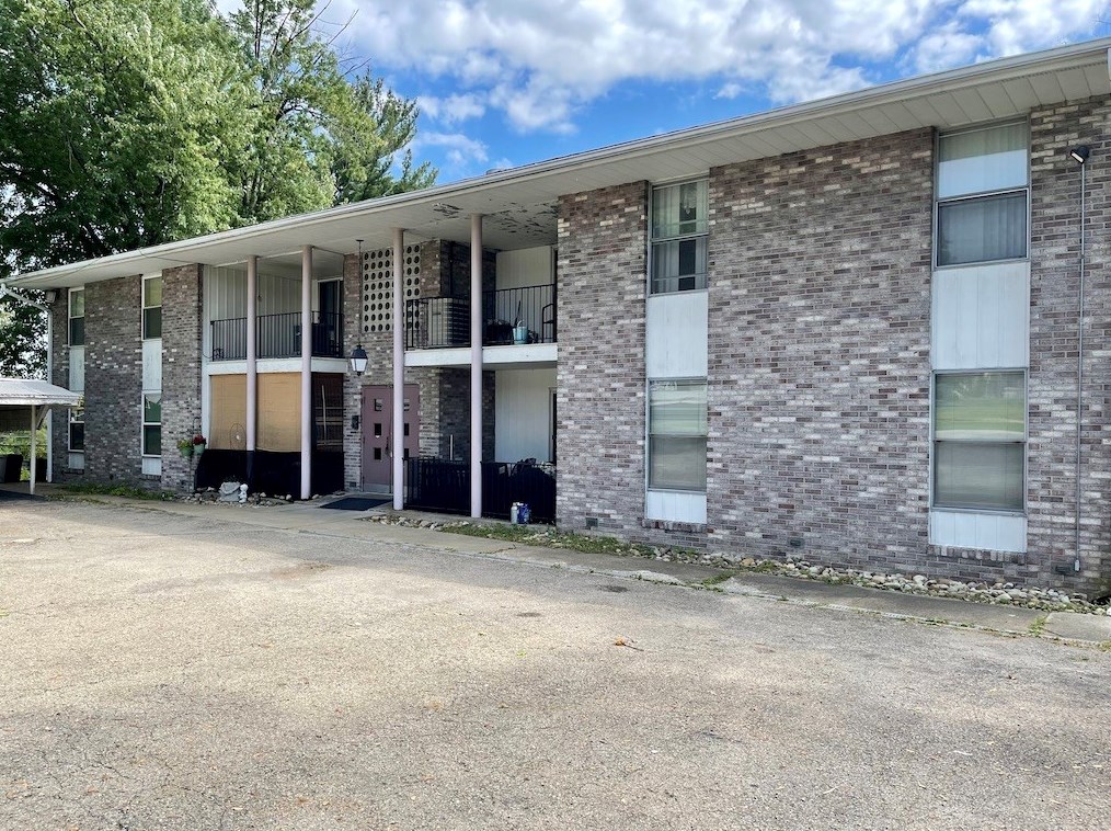 105 Pittsburgh St #1a, Oliphant Furnace, PA 15401