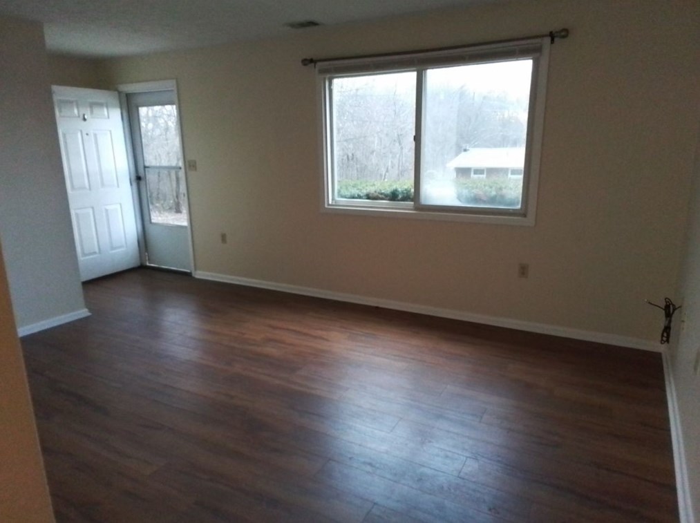 905 Chaplin St, Conway, PA 15027
