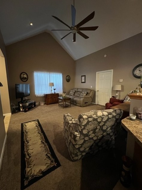 126 Clearwater Dr, Ellwood City PA  16117-3058 exterior